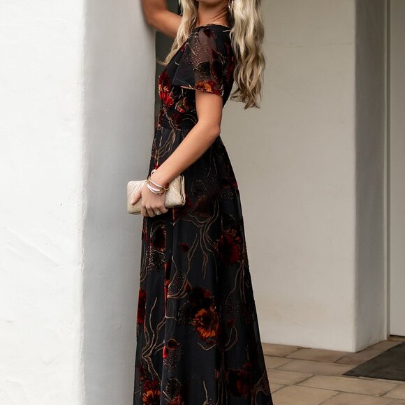 Baltic Born Valen Maxi Dress | Black Multi Size LL - Picture 2 of 5